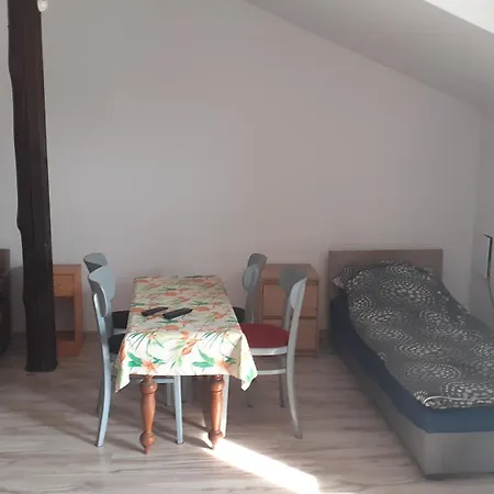 Tanie Noclegi W Bedlnie K. Kutna Bedlno Exterior photo