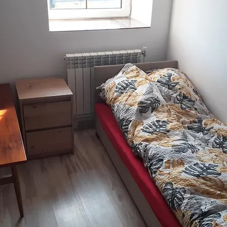 Tanie Noclegi W Bedlnie K. Kutna Bedlno Exterior photo