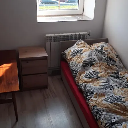 Tanie Noclegi W Bedlnie K. Kutna Bedlno Exterior photo